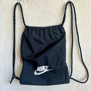 Nike Black‎ Drawstring Backpack Training Gym Sack Pack